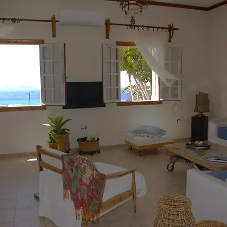 Zephyrus Sunset House Agkidia