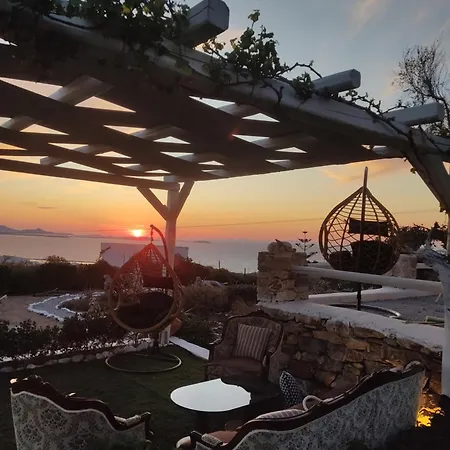 Zephyrus Sunset House Holiday home *