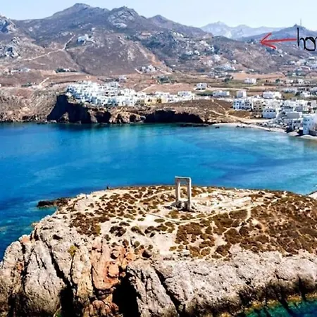 Zephyrus Sunset House Holiday home Agkidia