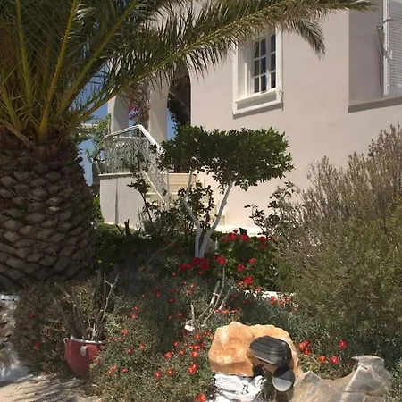 Holiday home Zephyrus Sunset House